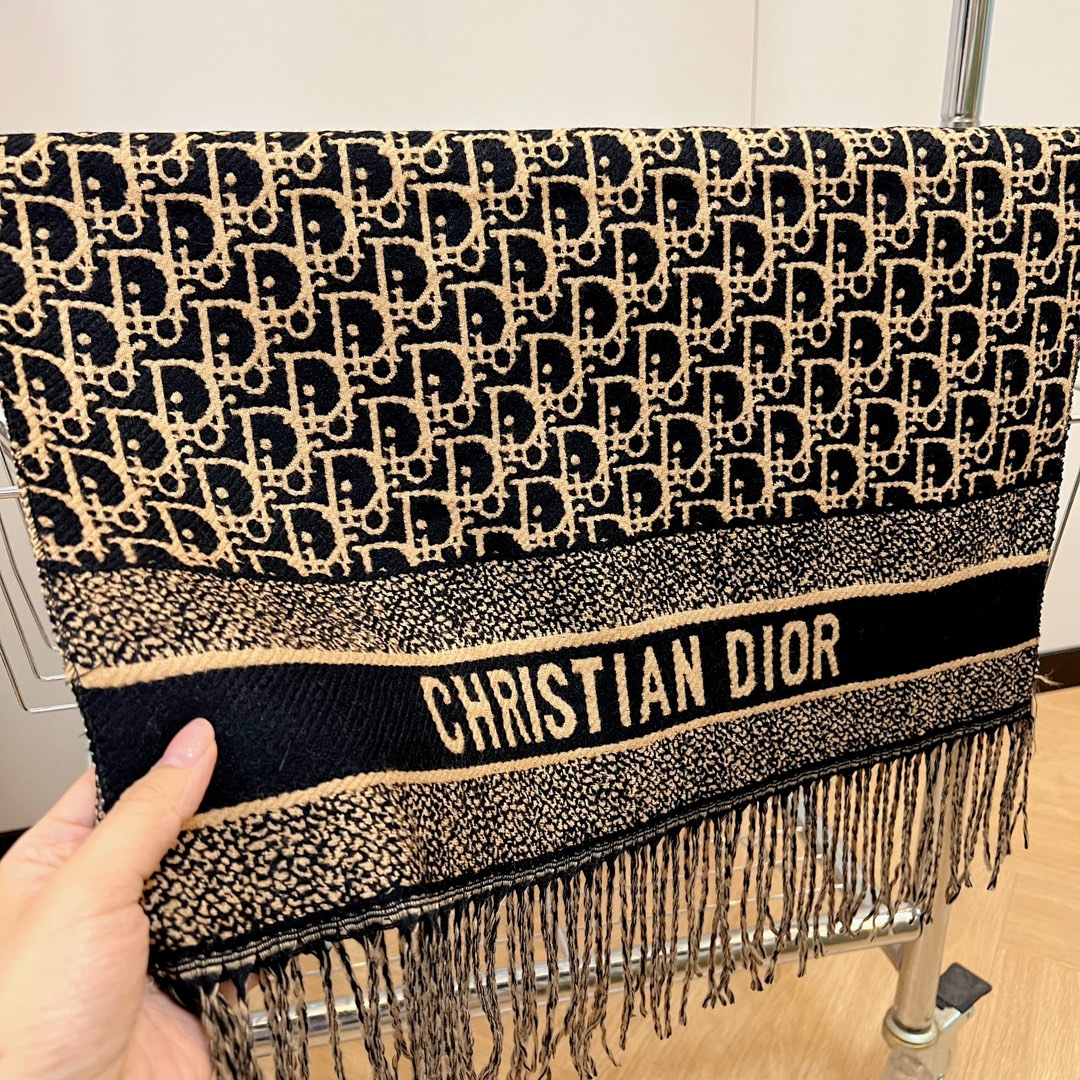 Dior Long wool scarf