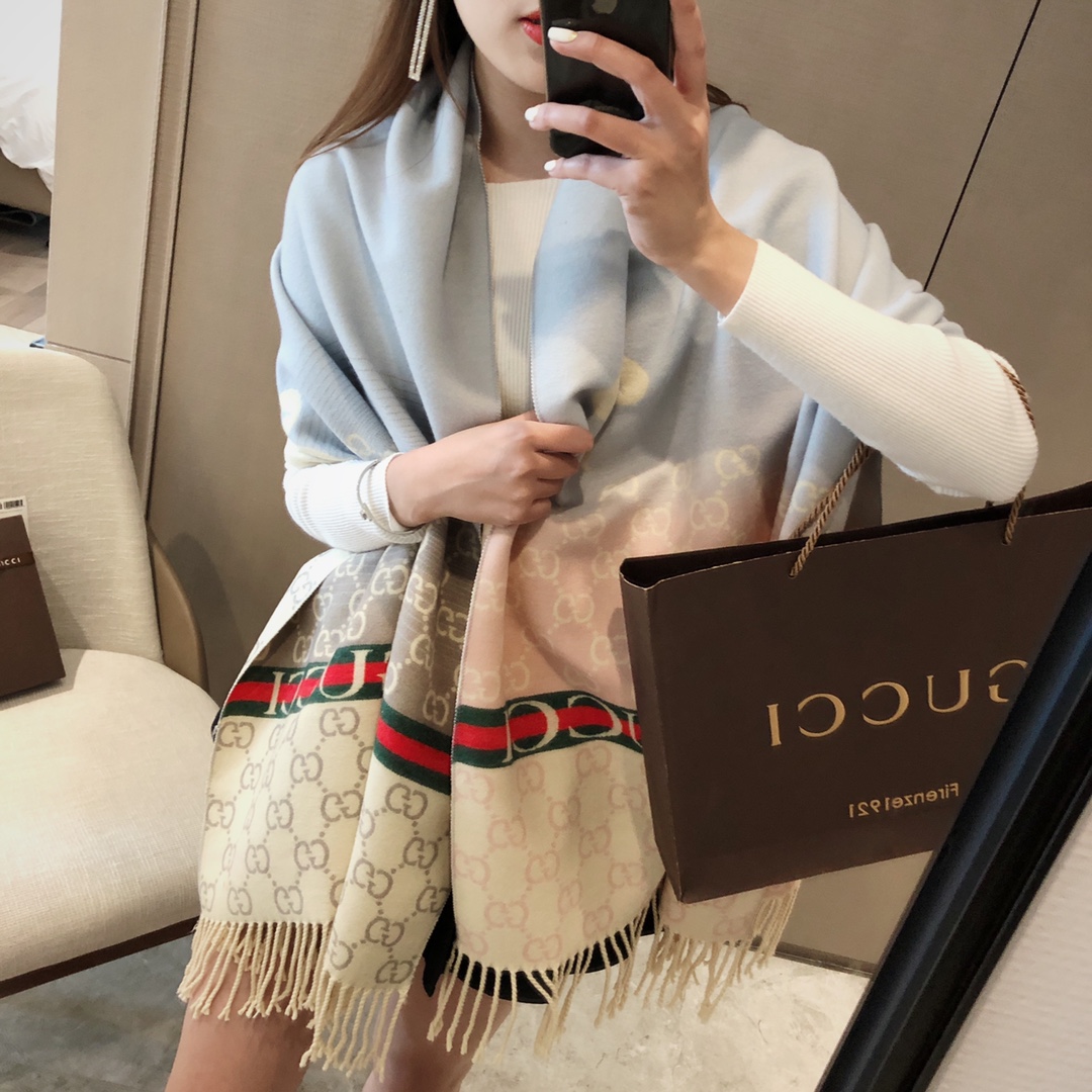 GUCCI Long wool scarf