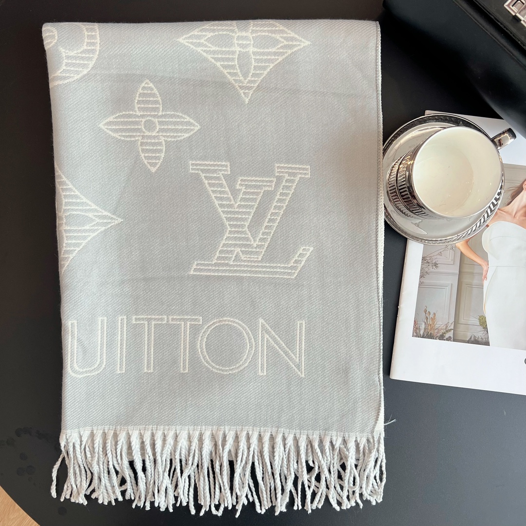 LV Long wool scarf