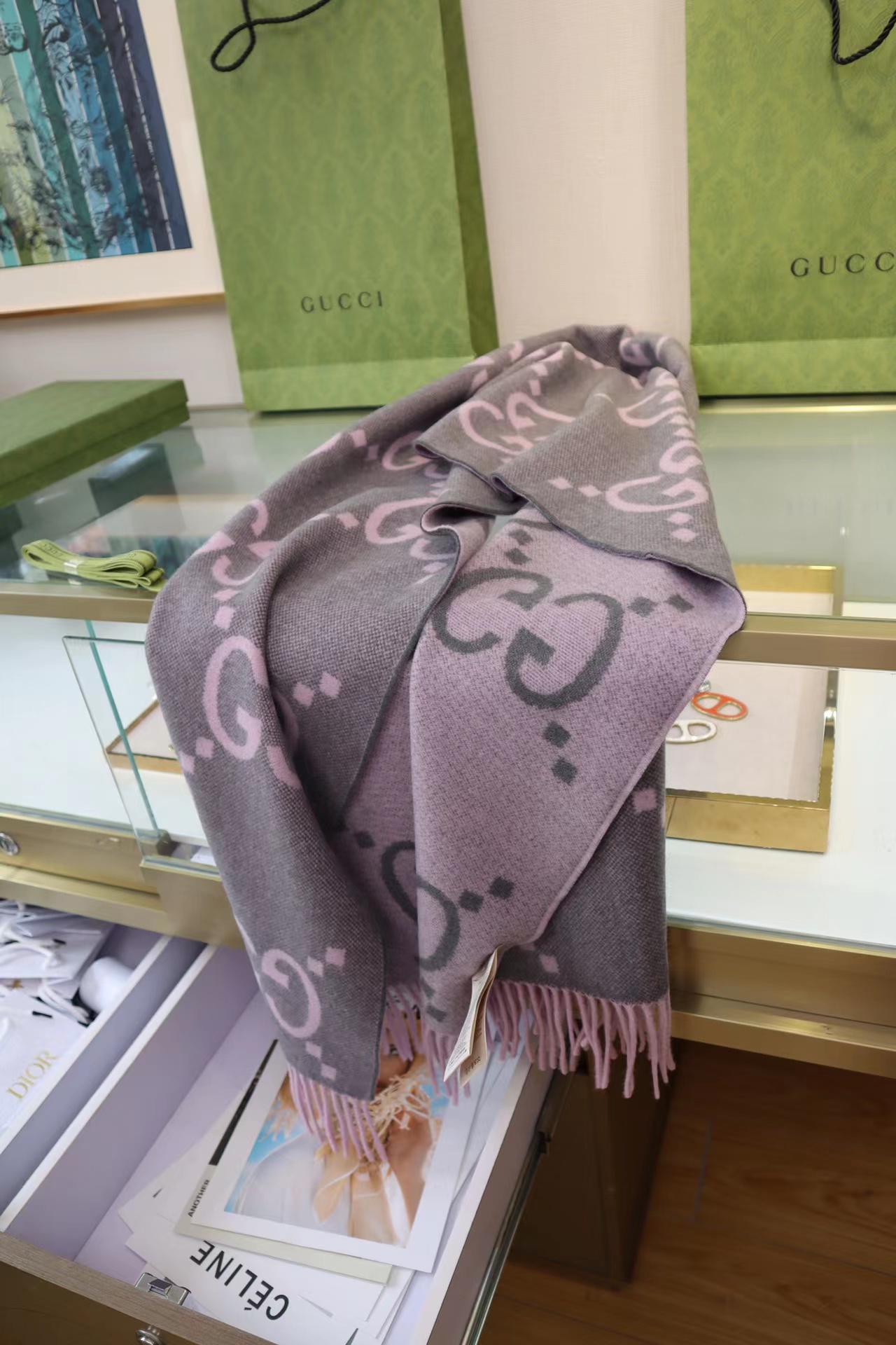 GUCCI wool scarf