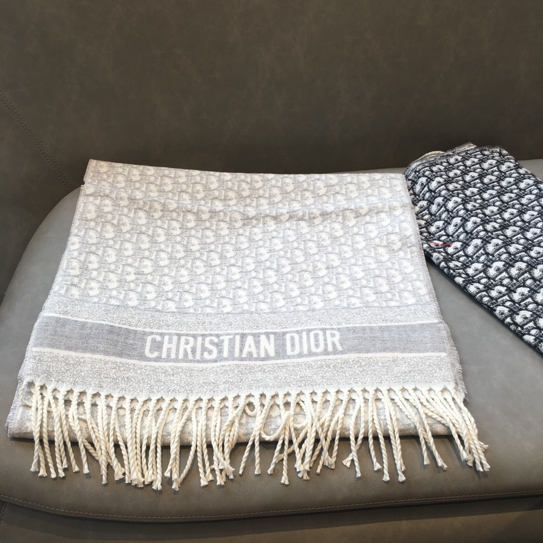 Dior Long wool scarf