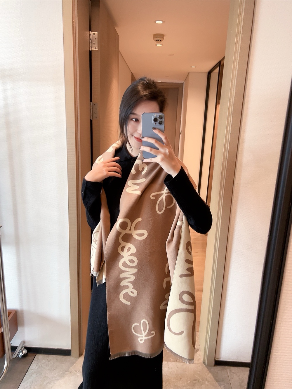 LOEWE Long woof scarf