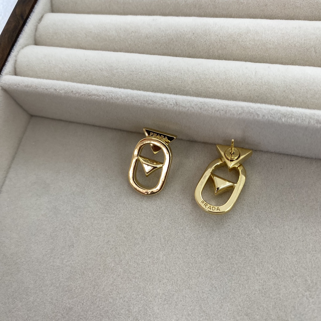 A1055  prada earrings