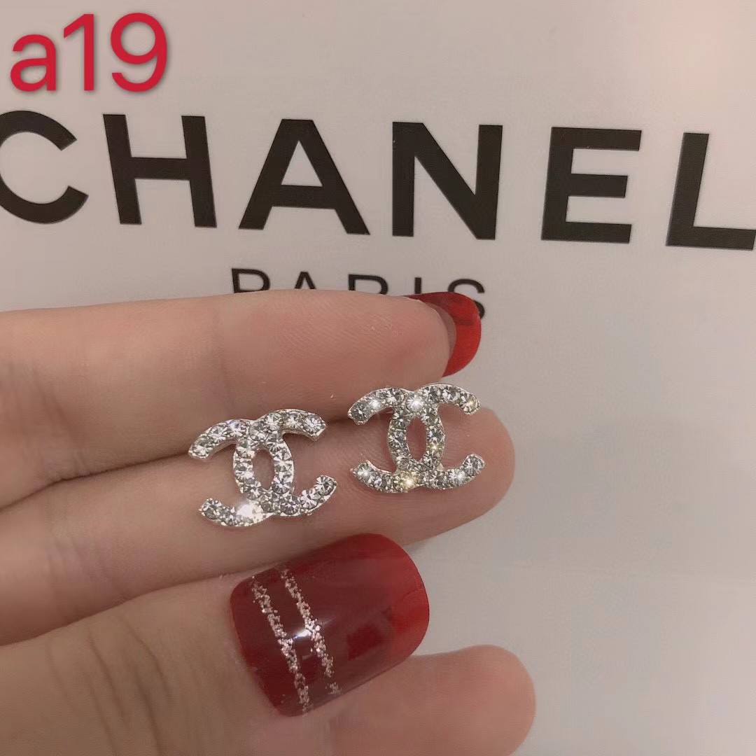 Big sale! New Chanel cc earrings