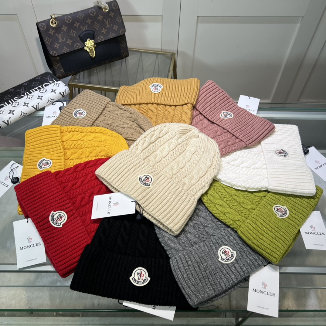 Moncler wool Knitted hat 115189