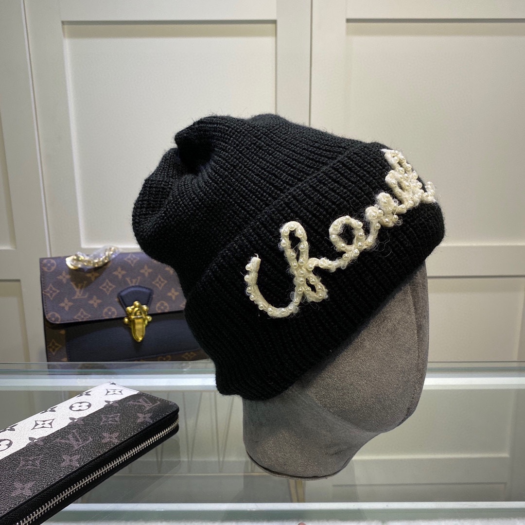 Chanel Knitted hat 115187