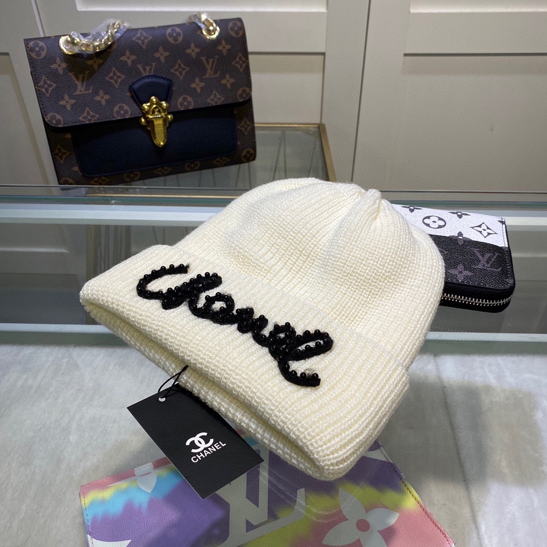 Chanel Knitted hat 115186