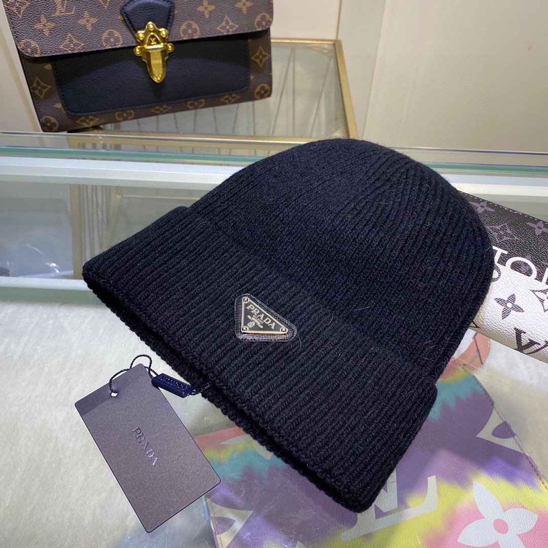 Prada Knitted hat 115183