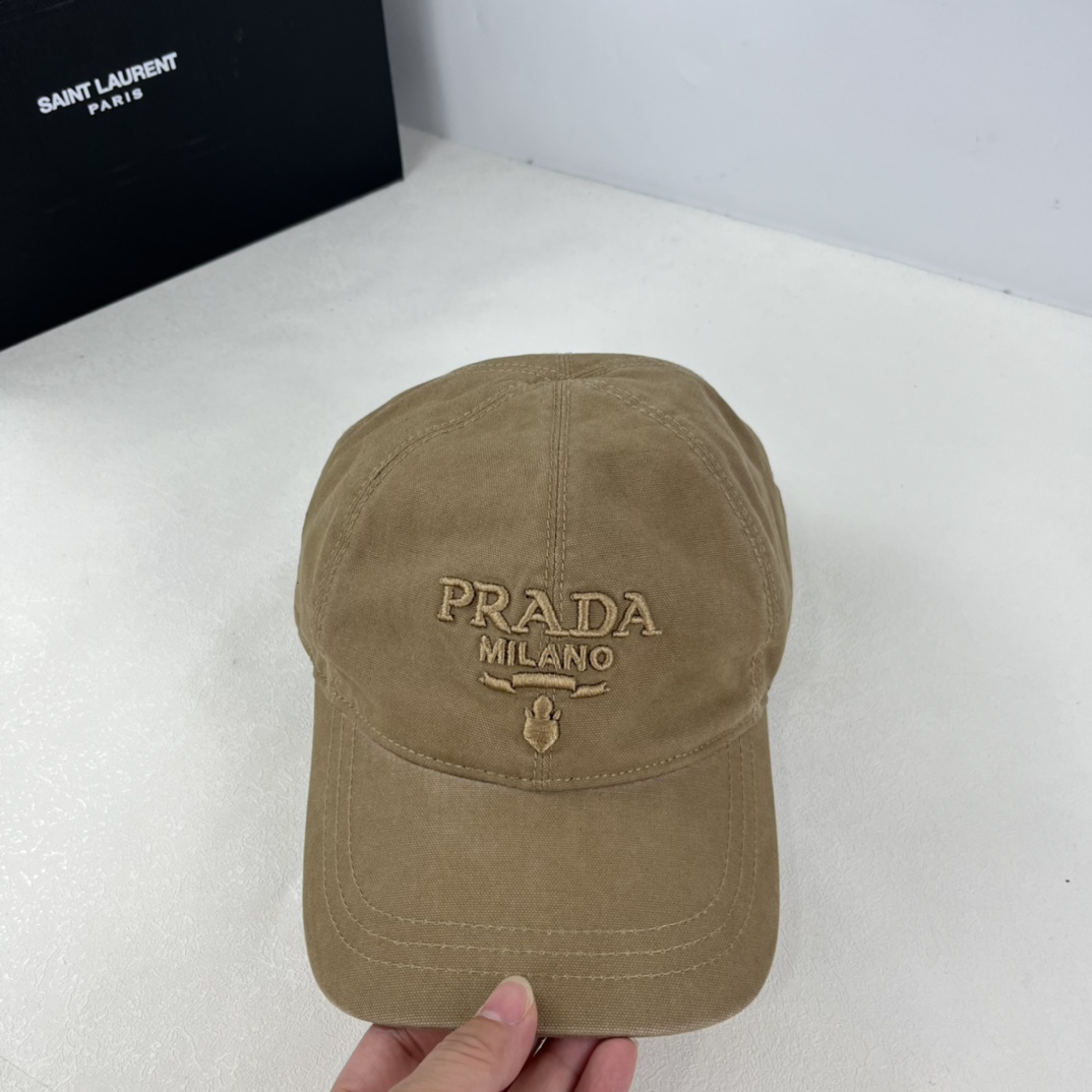 Prada cap 115172