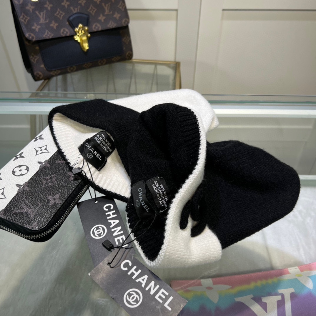 Chanel CC Knitted hat 115168