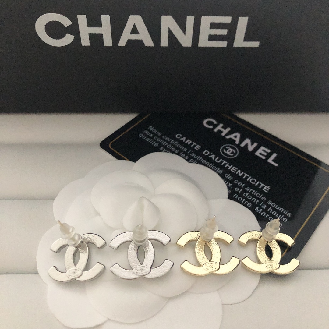 Chanel earrings CC 115199