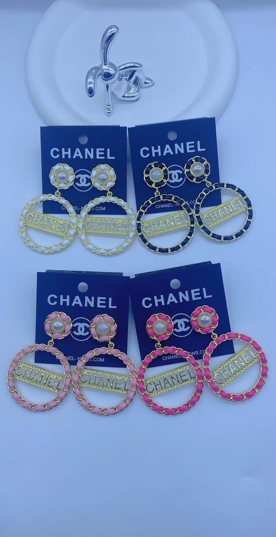 Chanel hoop earrings 115536