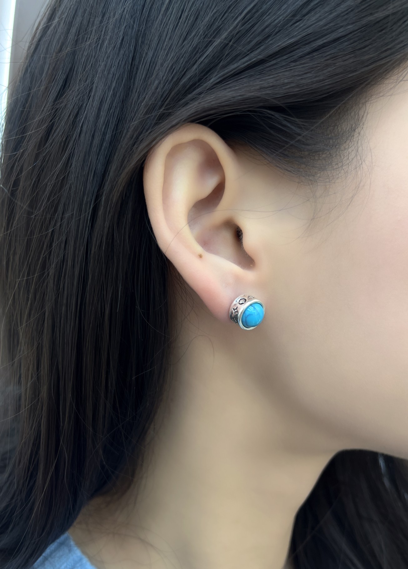 A1929 LV turquoise earrings