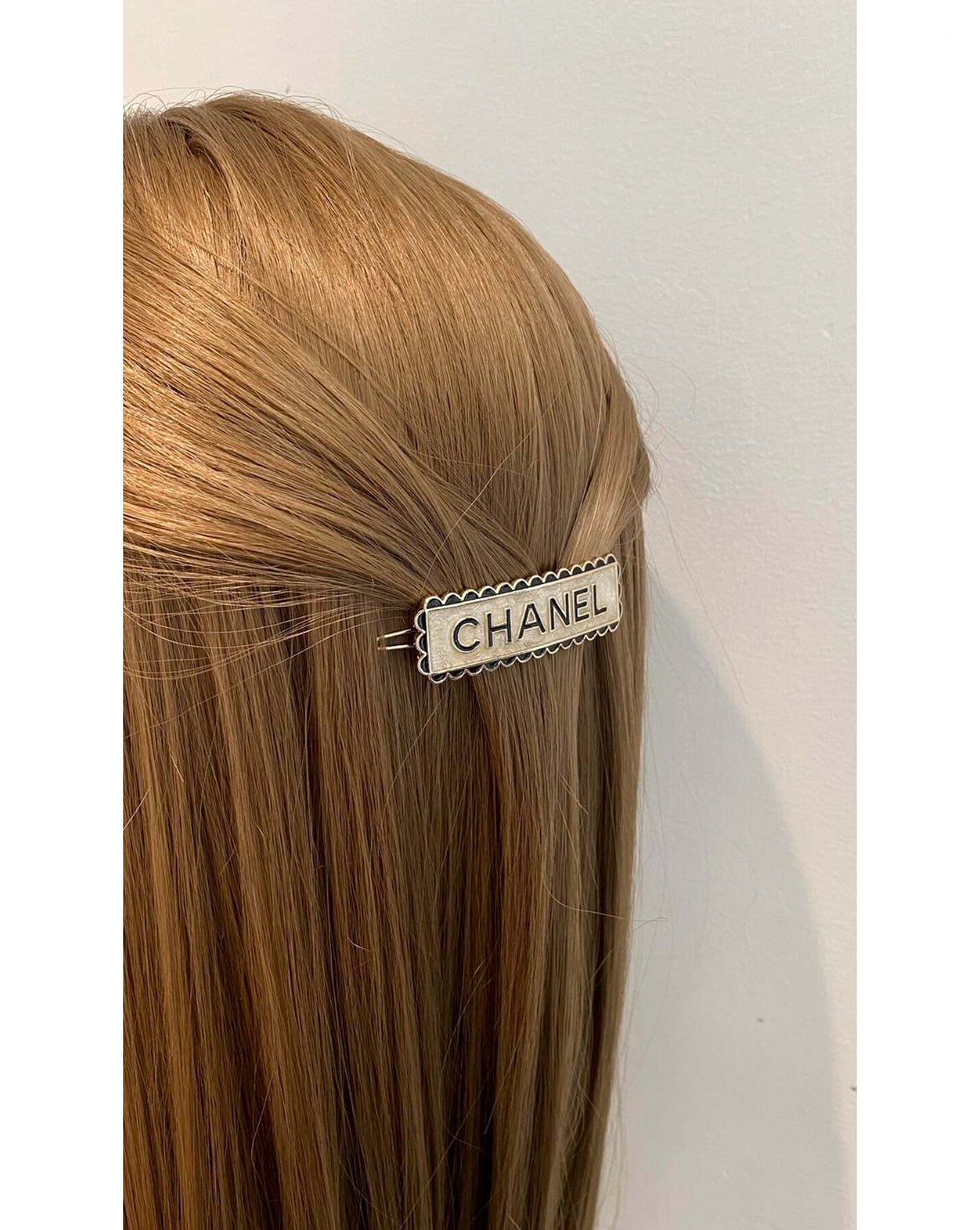 FS7010 Chanel hairclip