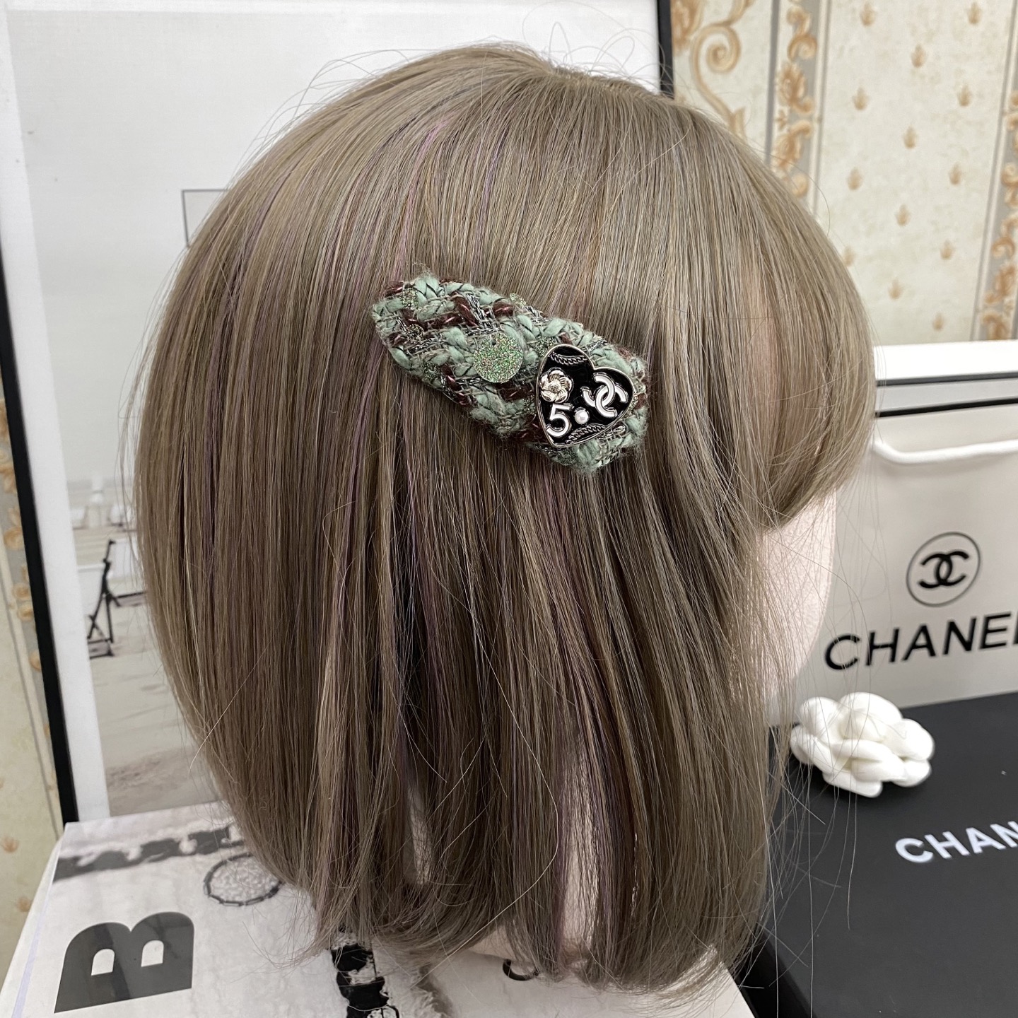 1pcs of Chanel hairclip 115780