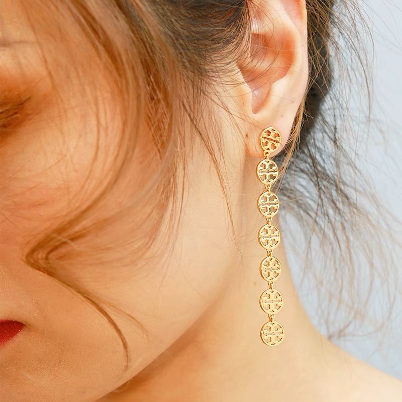 A875  Tory Burch earrings