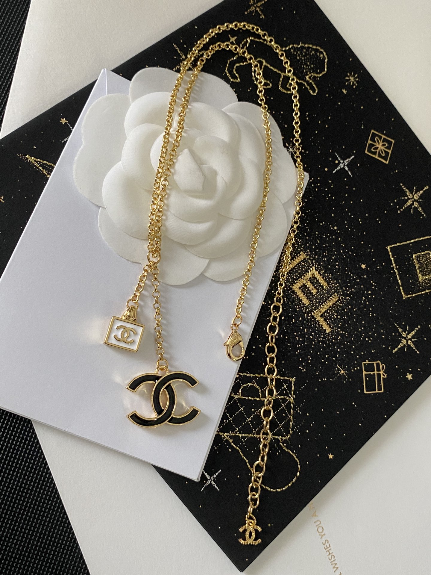 B312 Chanel necklace