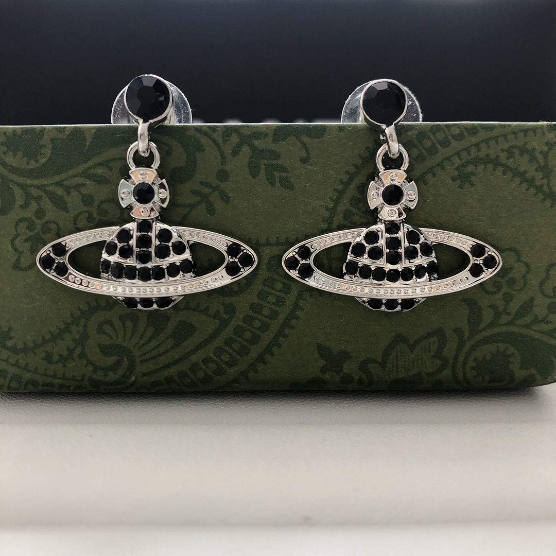 Vivienne Westwood earrings 115335