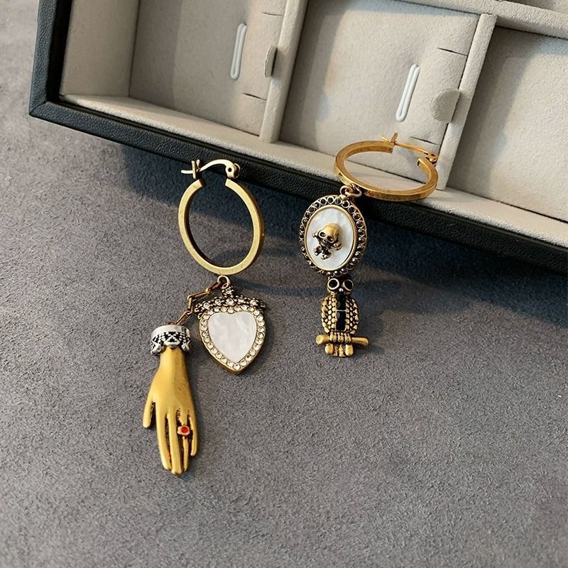 Alexander McQueen earrings 115346