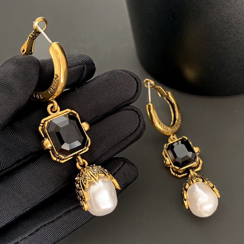 Alexander McQueen earrings 115345