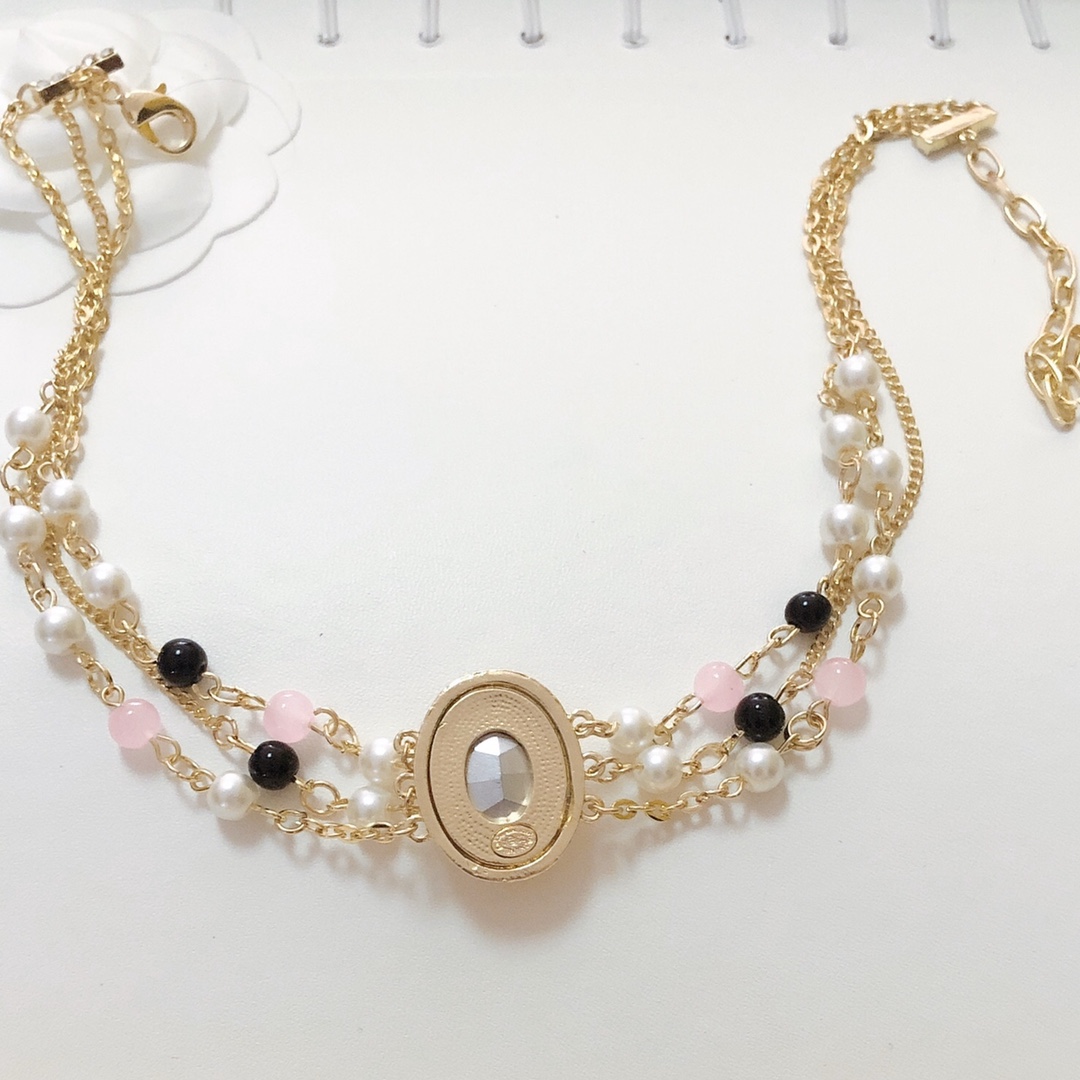 Chanel necklace 115374