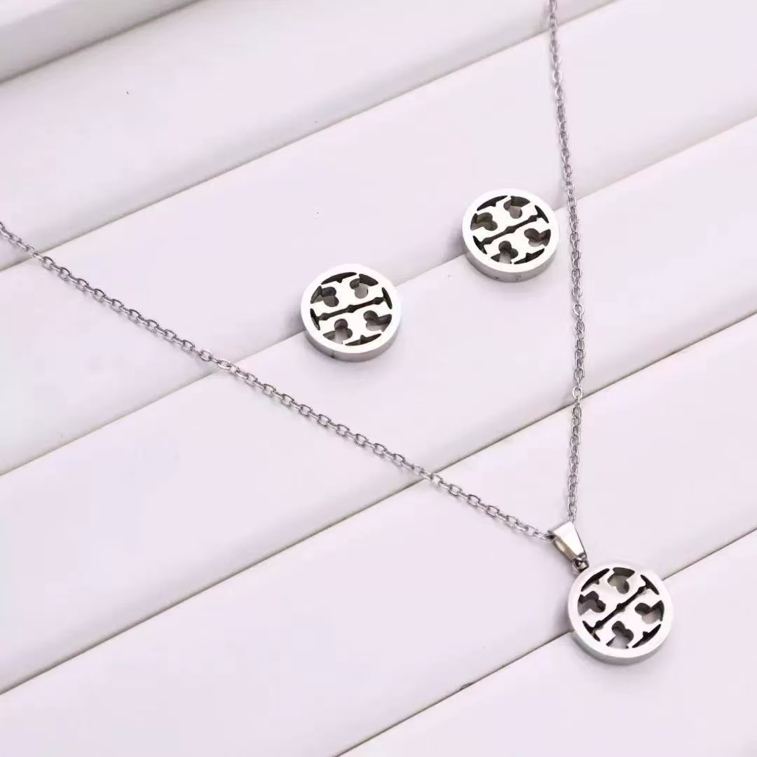 Tory Burch earrings/necklace set