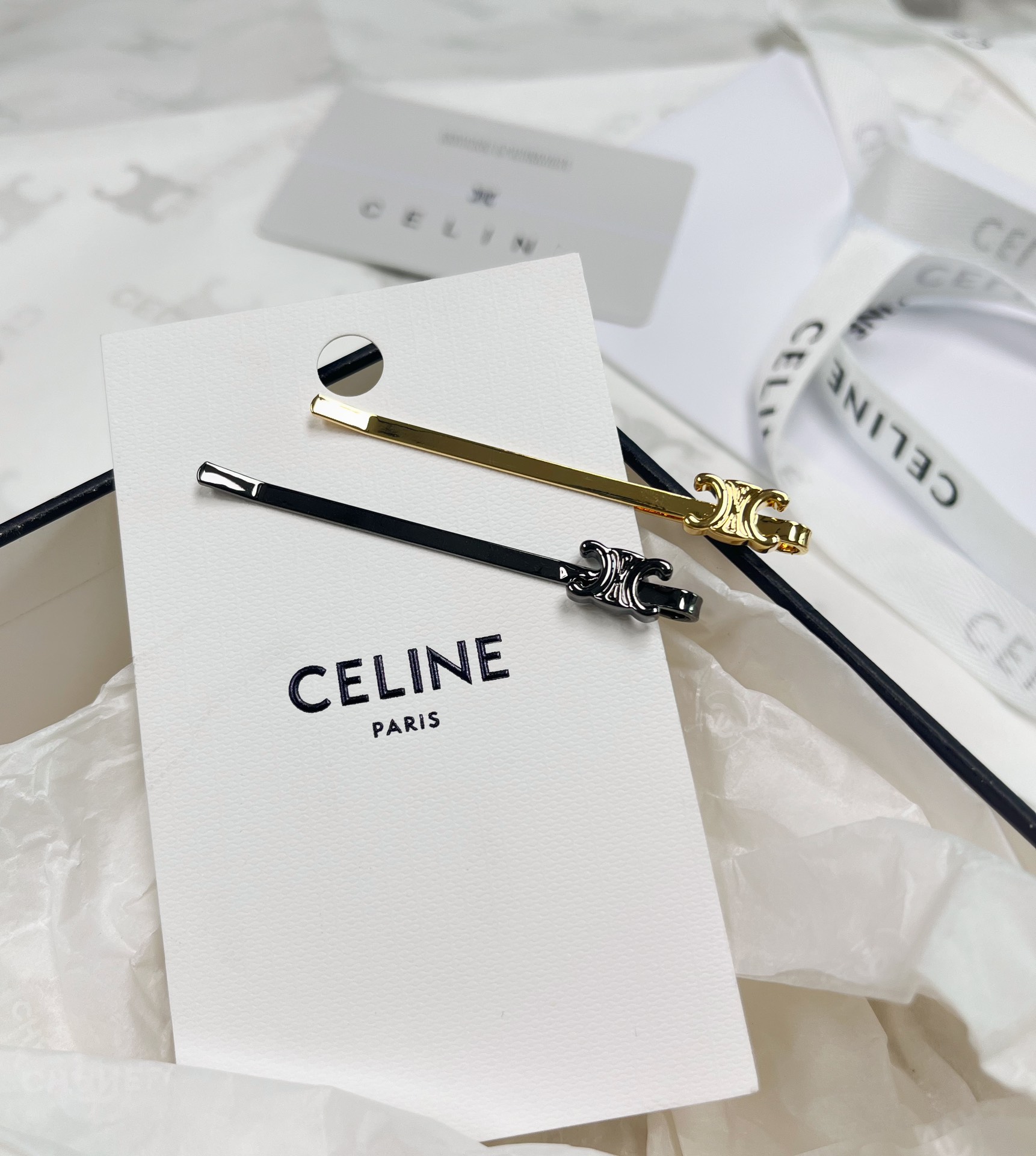 FS7086 Celine Hairclip 2pcs