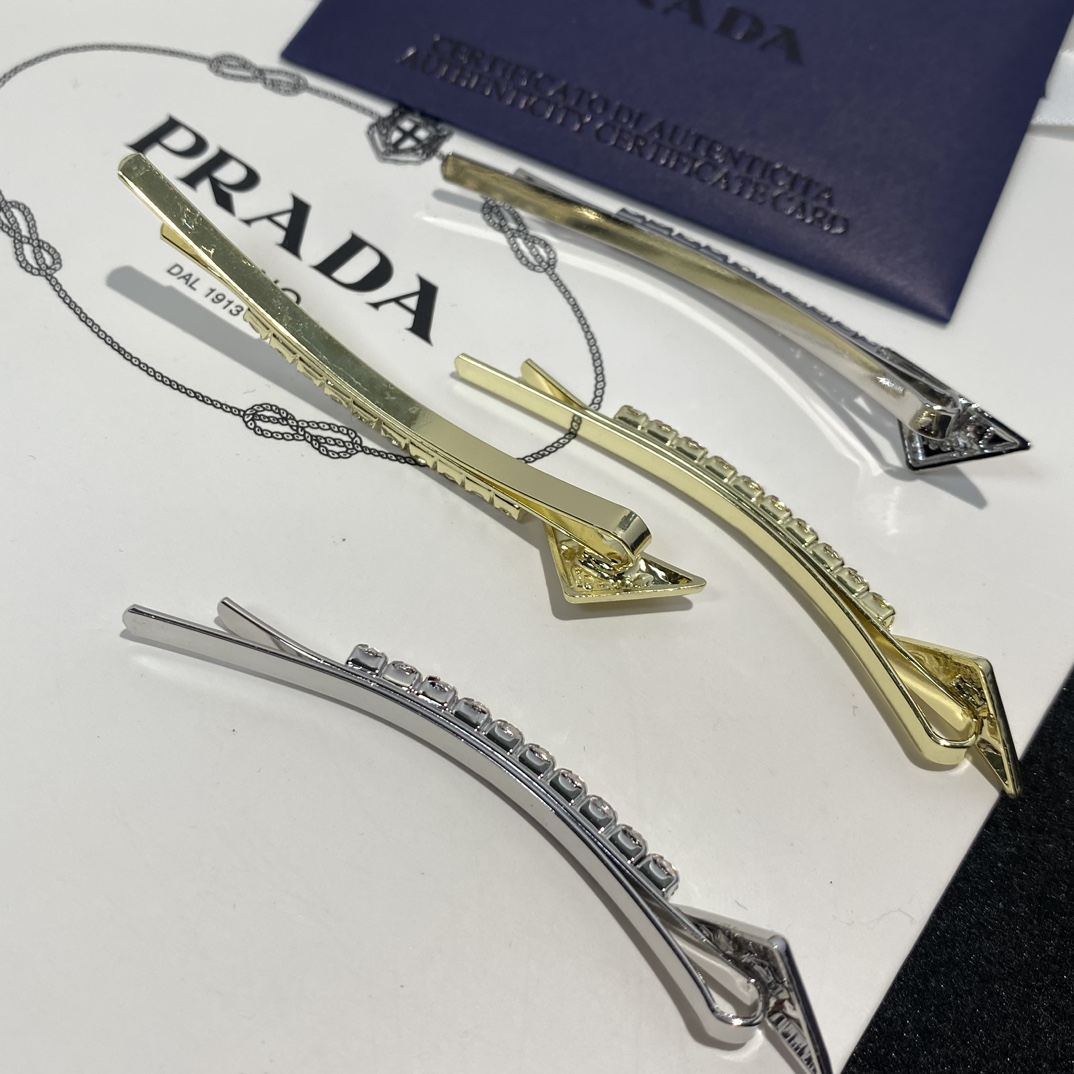 FS7057  Prada hairclip 1Pair