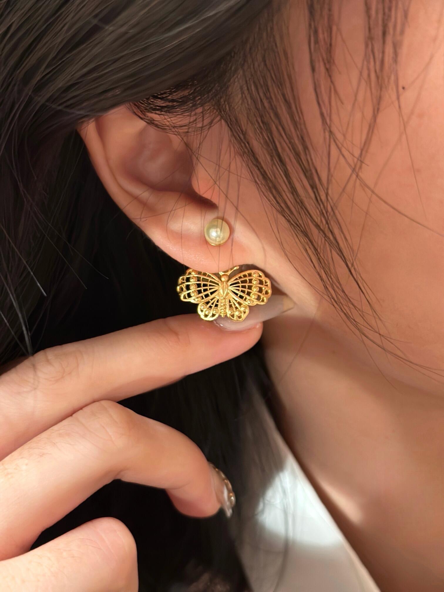 A1071 Dior butterfly pearls earrings