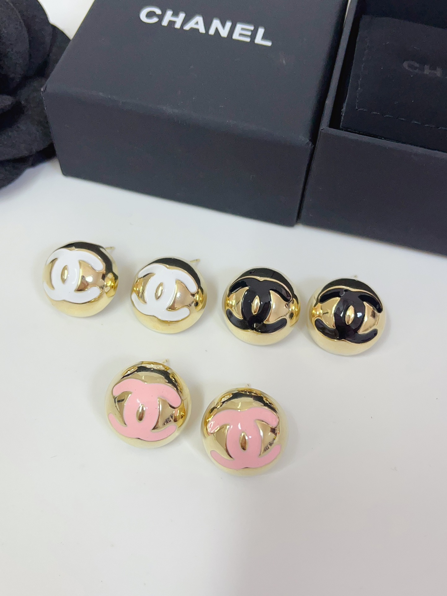 A1091 Chanel earrings