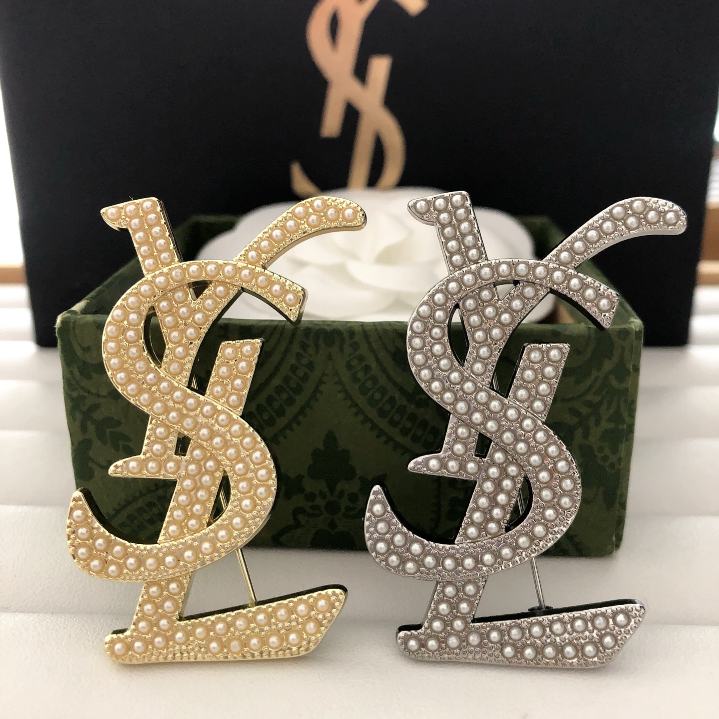 YSL Brooch 116393