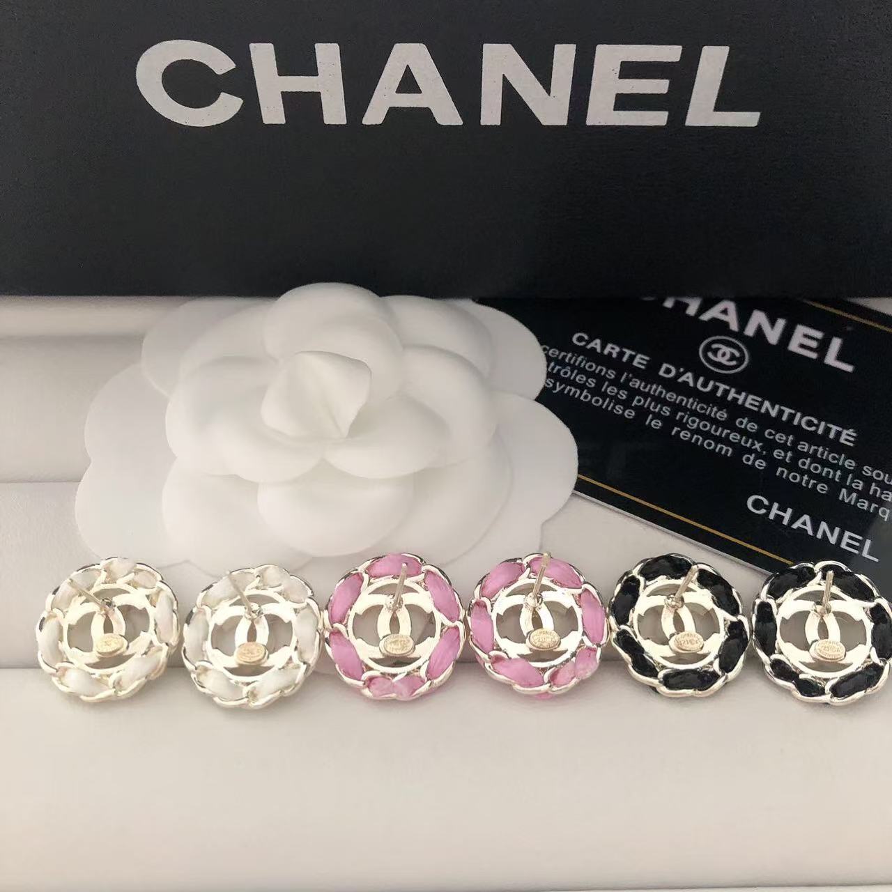 Chanel earrings 116394