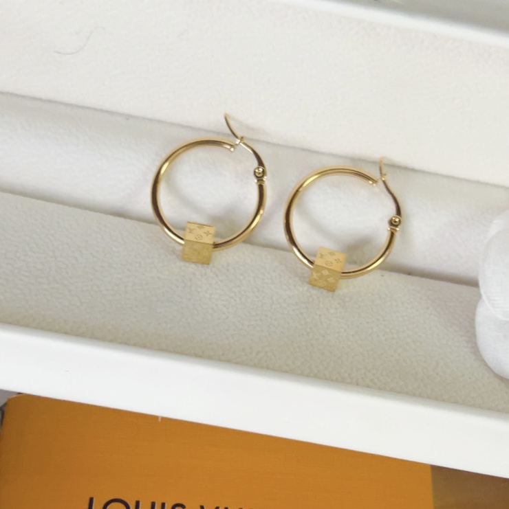 LV Louis vuitton earrings 116391