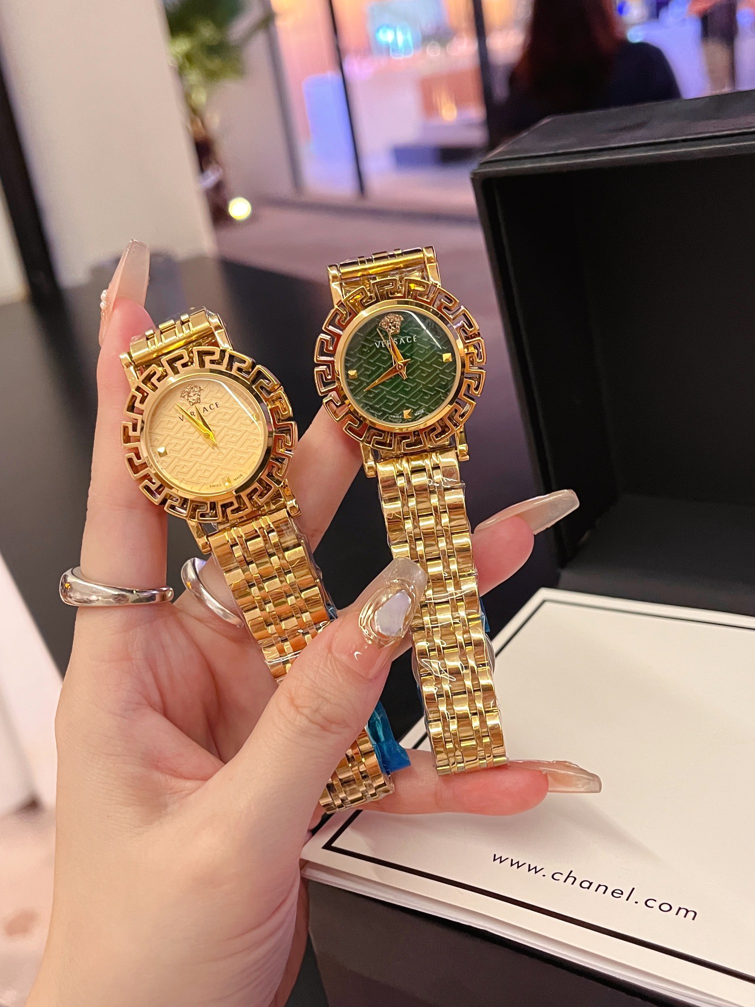 VERSACE GRECA TWIST quartz watch 116403
