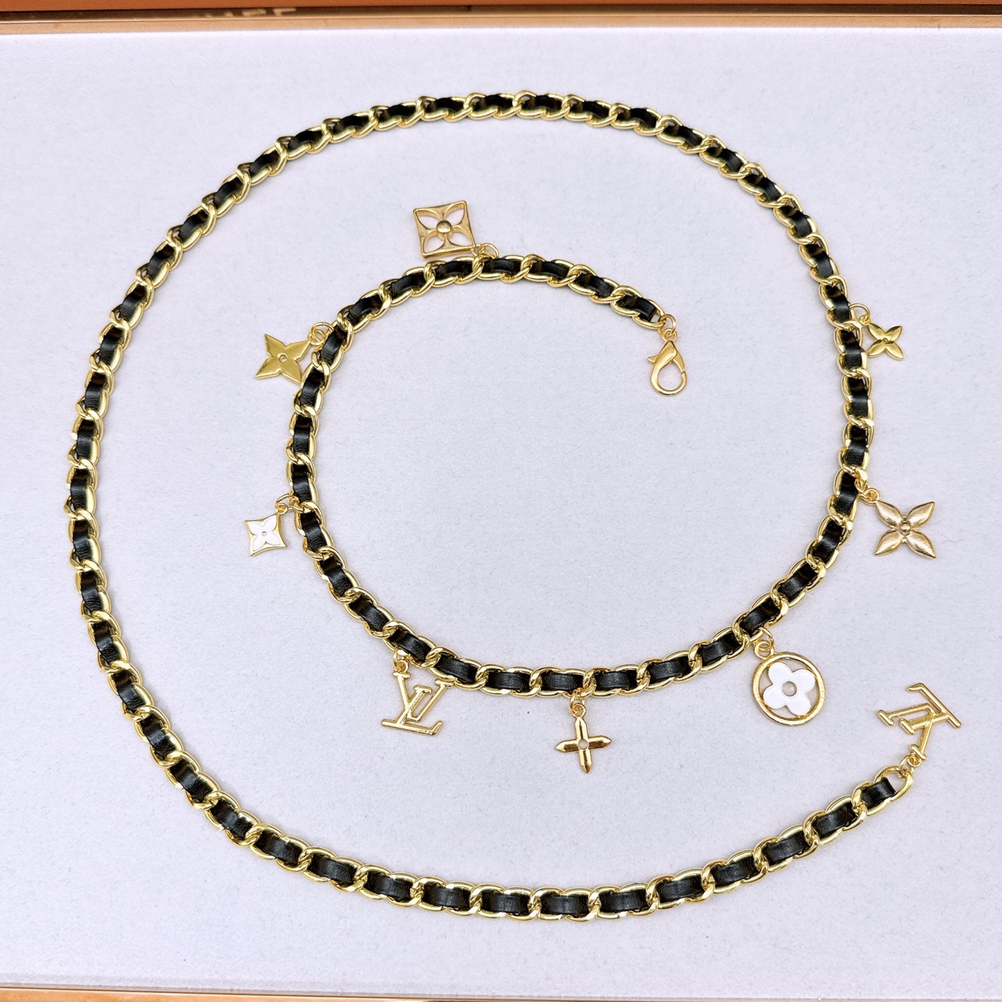 LV Louis vuitton waist chain 116602