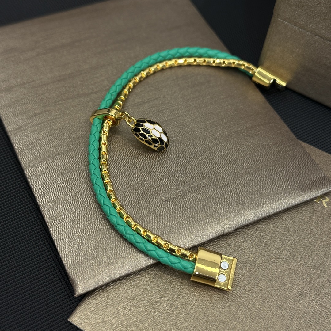 B987 BV Bvlgari bracelet