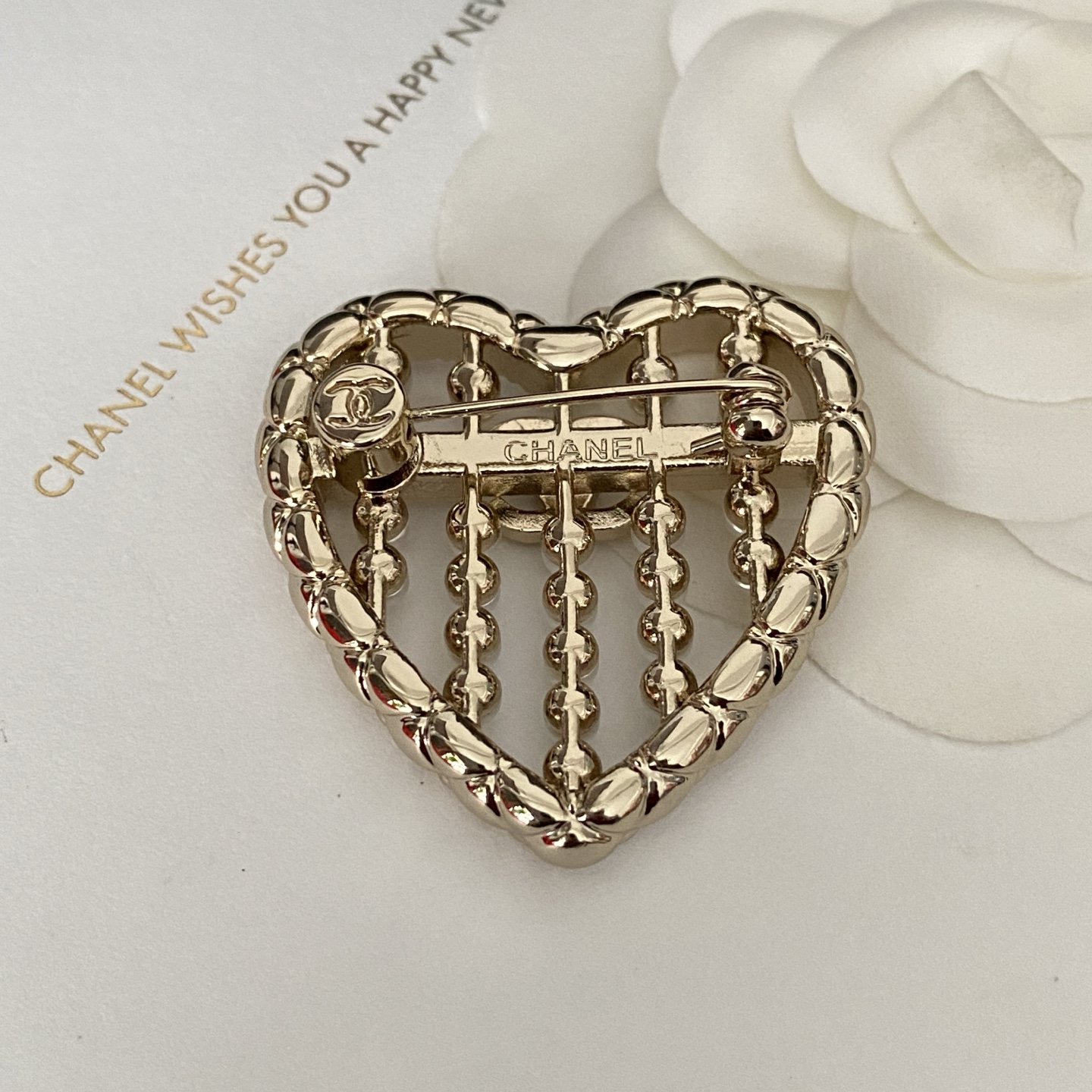 C245 Chanel brooch