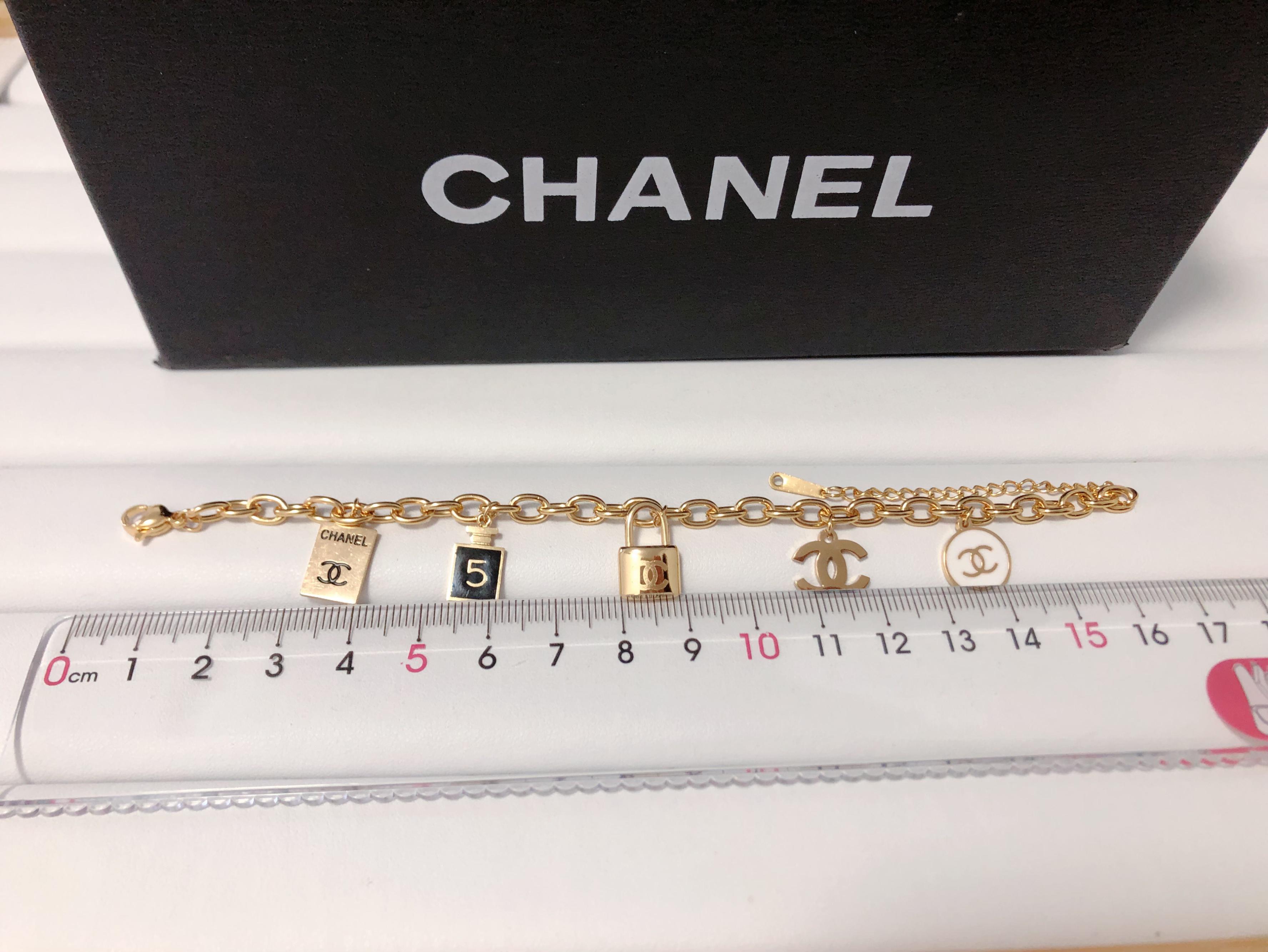 Chanel CC lock bracelet 116801